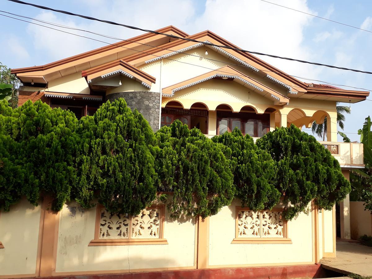 Brinthavanam Days Inn Jaffna Exterior foto